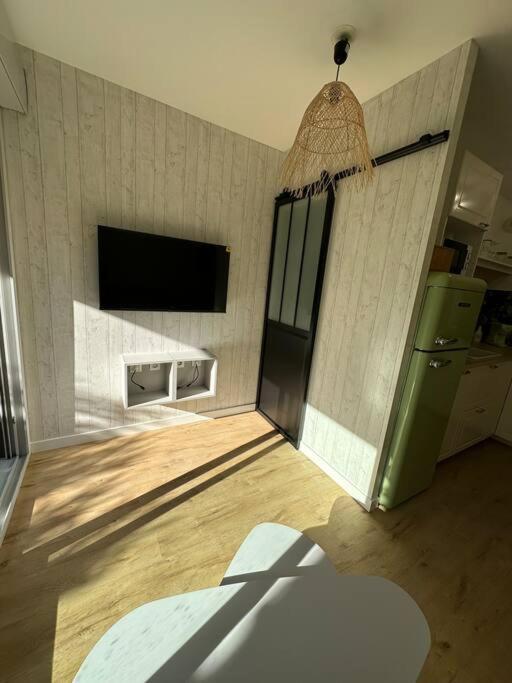 L'Appart Ideal Famille, Terrasse, Piscine, Plage Вильнёв-Лубе Экстерьер фото